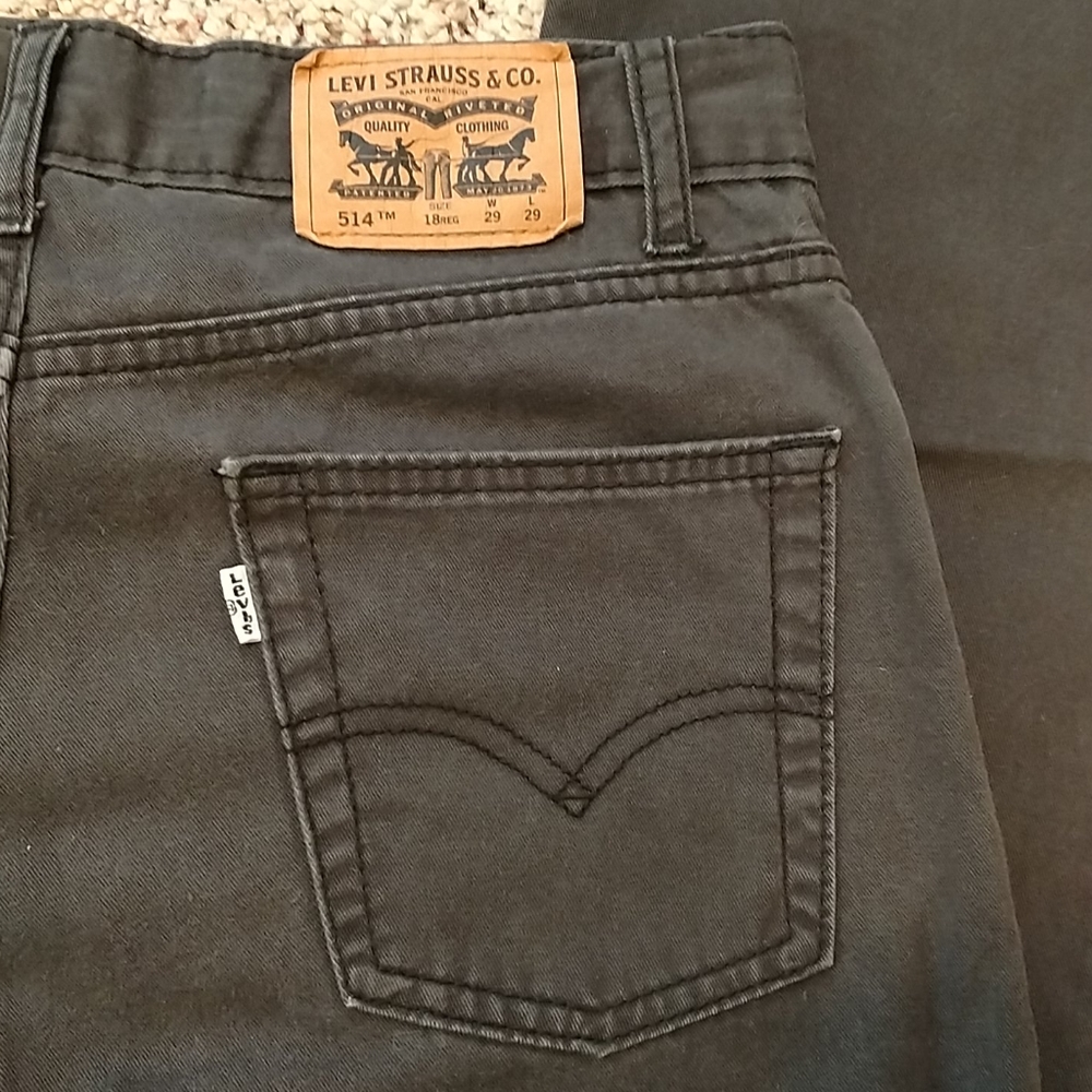 Levi's jeans, EUC, black, size 18 reg boys, 29W x 29L